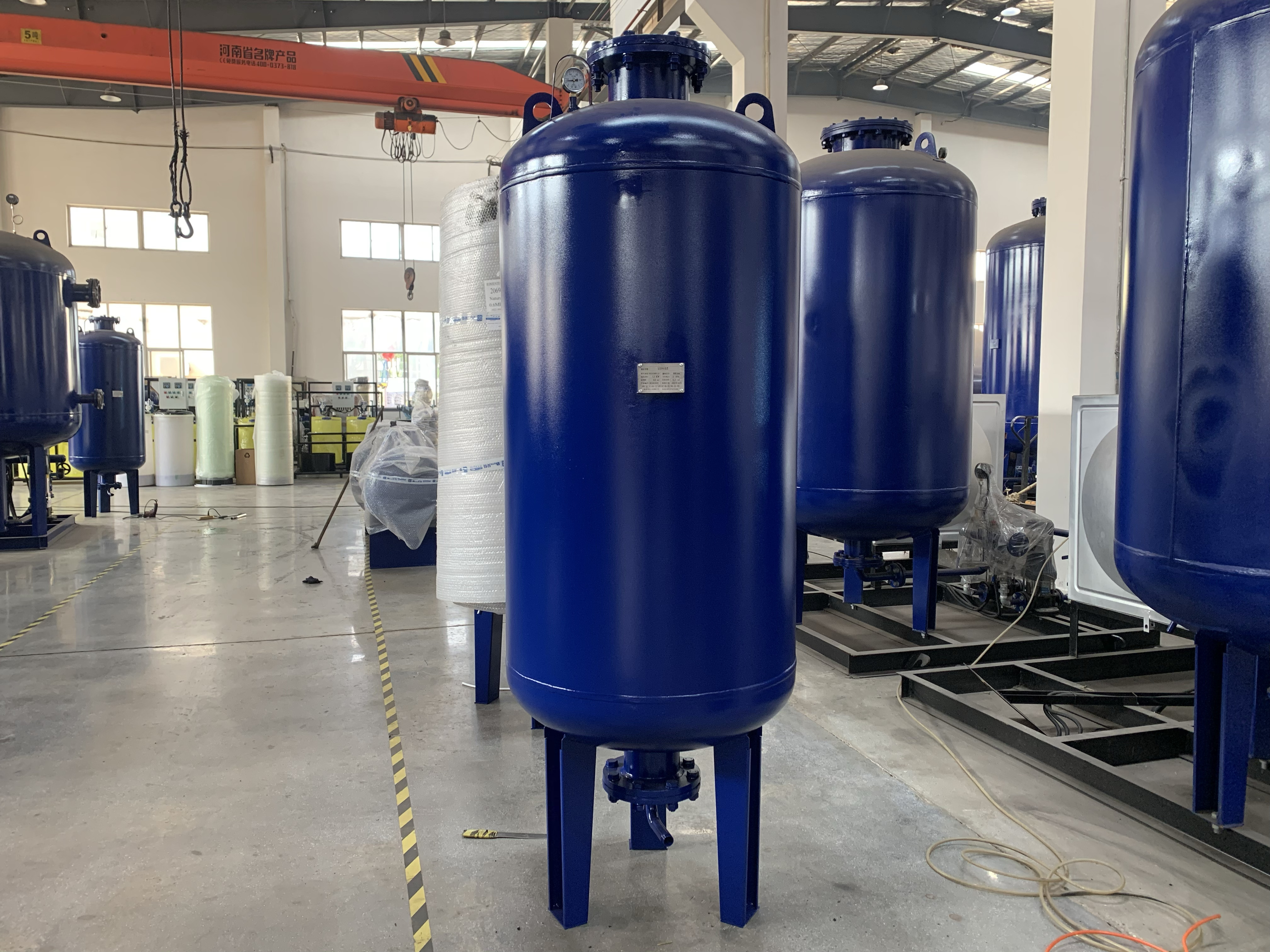  Bladder Surge Tank For Sealed Heating Installations And Chilled Water (cooling) Installations
