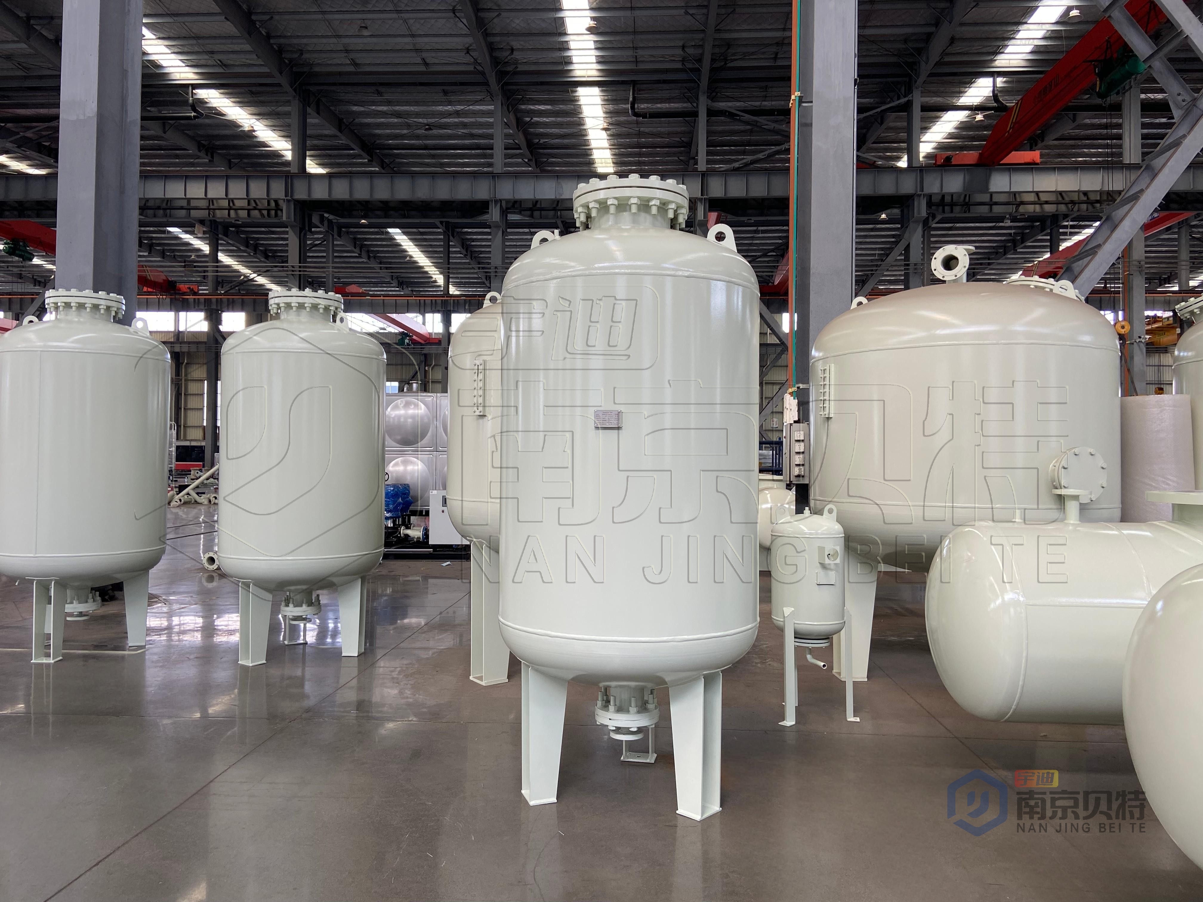 Bladder Type Expansion Tank